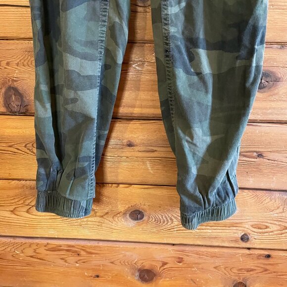 𝅺Hollister Camo Joggers Size Small - Picture 5 of 8